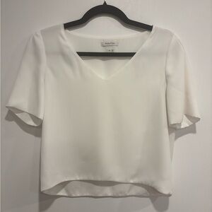 Babaton White V-Neck Short Sleeve Blouse XS